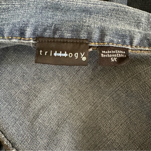 Embellished jean jacket Small NWOT - Picture 5 of 5